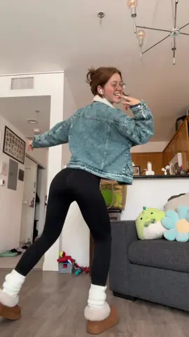 Dc @DariusHickman happy sunday dis my laundry day & errand running outfit 🤭🤭🩷💜 #sunday #fypシ #fy #fyp #dance #filipina #fypage #foryou #foryoupage #fory @Kehlani 