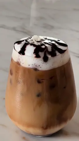 Bounty Iced Coffee 🥥🍫 #bounty #bountyicedcoffee #icedlatte #icedcoffee #coffeerecipe #bountychocolatebar #bountybar #coconut #coconutmilk #coconutcoffee #icedcoconutlatte #bountychocolate #coffeeideas #summercoffee #coffeeathome #homecafe #coffeetiktok #coffeetok #coffeetime #summerdrink #refreshing #chocolate #chocolatesauce 