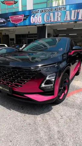 Chery Omoda 5 full wrap custom sticker BLACK TOP PINK BOTTOM ONLY RM 3XXX 🎆Colour Wrap Promo🎇LOWEST PRICE frm RM 10xx😱ALL PREMIUM COLOURS ONLY frm RM 21xx😱 🙌FREE 10H Diamond Glass Coating‼️ 🙌FREE PPF Headlamp‼️ 🙌FREE PREMIUM Car Wash‼️ 👍100% PREMIUM STICKERS GUARANTEED 👍6 Hours-1 Day Full wrap 1 car‼️ 👍UP TO 5 Years Warranty‼️ 👍0% INSTALMENT PLAN AVAILABLE‼️ 👍LIMITED TIME OFFER & STOCKS🤫 👍FIRST COME FIRST SERVED BASIS🙏 💰INSTALMENT PLANS💵 👍0% Instalment plan AVAILABLE‼️ 👍0% SHOP Instalment plan AVAILABLE‼️(NON credit card) 👍0% Credit card instalment plan AVAILABLE‼️ 👍SHOPEE instalment & SPAYLATER AVAILABLE ‼️ KENAPA customer PILIH KAMI⁉️CUMA SATU SEBAB... HARGA PALING MURAH, CANTIK, QUALITY💯 💪PROTECT from stone chip, dust 🙆‍♀️PROTECT Original Car PAINT  😝Prevent STICKY DUST  💘STYLE AND FASHION NEW LOOK 💯% NO hidden cost 👉Bike Wrapping frm RM 3xx‼️ 👉Full tinted frm RM 1xx‼️ 👉Part Wrap frm RM 3x‼️ 👉FULL front PPF TPU frm RM 8xx‼️ 👉FULL Car PPF TPU frm RM 26xx ⁉️ 3天完成Wrap1辆车? 1天? 8小时? 都不需要😂我们6小时就能完成‼️而且还有很多实录视频证明哦😱 👍我们拥有超过10名员工 👍全部拥有丰富的改色膜/PPF/车装饰配件经验 👍支持0%免利息分期付款 (无需信用卡) ONE STOP CAR CARE BEAUTY & AUDIO ACCESSORIES SERVICE👇👇 ➕PPF ➕Colour PPF ➕Car/ Motor Bike Vinyl Sticker Wrap ➕Custom Sticker ➕Car Accessories ➕Window Film Tinted ➕Audio System ➕Roof starlight ➕LED ➕Aircond Service ➕Auto Detailing ➕Polish & Coating ➕Bodykit & Diffusers ➕Bodywork & Paint & Mudguard 🏢666 Car Automart (666 Car Audio Accessories SDN. BHD. ) Seri Kembangan Selangor 📍No: 1-1, GROUND FLOOR Jalan Equine 10A, Taman Equine, 43300 Seri Kembangan, Selangor ☎️ WhatsApp Elson: 010-5377763 ☎️ WhatsApp Nick : 014-3120904 📍KL Branch (Beside Kuchai Lama)  AS40, Jalan Hang Tuah 3, Taman Salak Selatan, 57100 Kuala Lumpur, Wilayah Persekutuan 📍PJ Subang 2 Shah Alam Branch 2, Jalan Apollo U5/187, Seksyen U5 Bandar Pinggiran Subang, 40150 Shah Alam, Selangor ☎️ WhatsApp Ken: 011-53813603 🛍️Shopee🛒Lazada🎥YouTube 📷Instagram🎵抖音🎼TikTok📚小红书
