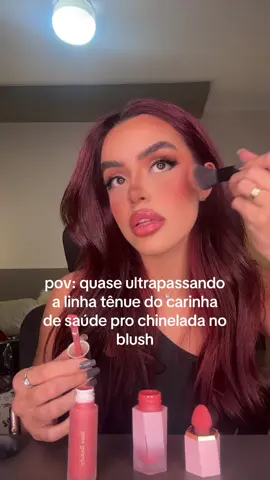 sempre ultrapasso e ta tudo bem 🤣 quem mais?                                                                  .                                                                  . #blush #maquiagem #makeup #blushhack #daily #meninas #beleza #rarebeauty #sheglam 