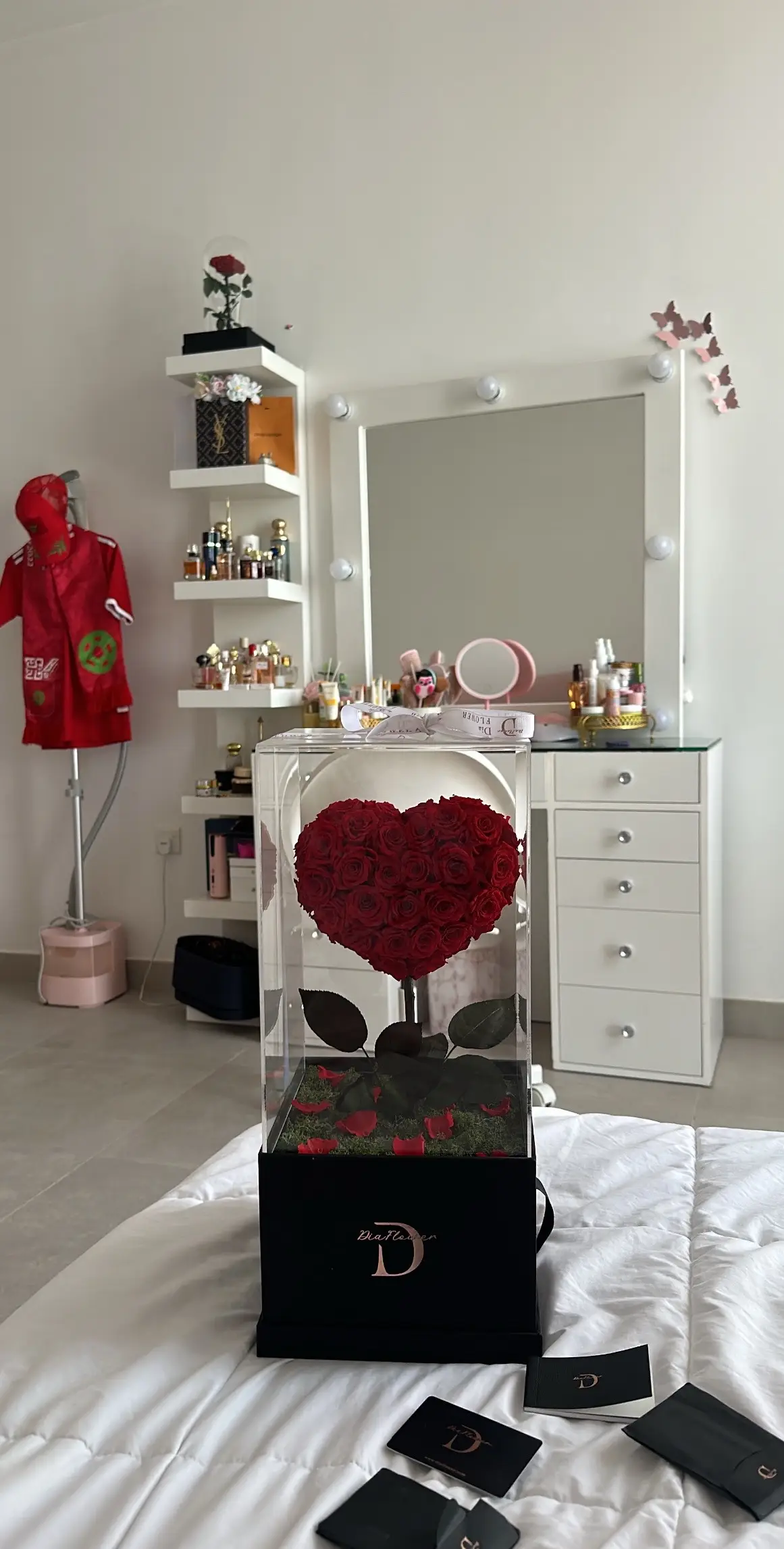#ramdon #flower #perfum #foryou #fyp #trend #viral #outfit #gold #explore #اكسبلور #marocaine #viralvideo  @F&M 