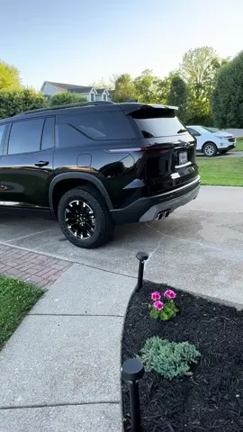 Finally tracked one of these beauties down #z71 #2024traverse #newcar #fypシ゚viral #traverse #chevy