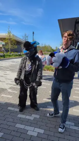 he screm #manokit #fursuit #furryfandom #furry #fursuiter 