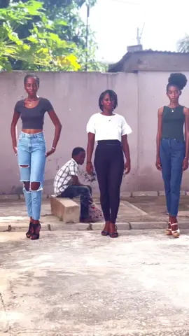 At GrooveGlam we flourish in style #model #fashion #accrafashionweek #ghanatiktok🇬🇭 #ghanafashion #internationalfashion #malemodel #catwalk #femalemodel #modeltv #commercial #Runway #pagent 