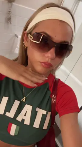 i miss sm🥲🥲🥲🥲 #makemefamousmyaccisdead 