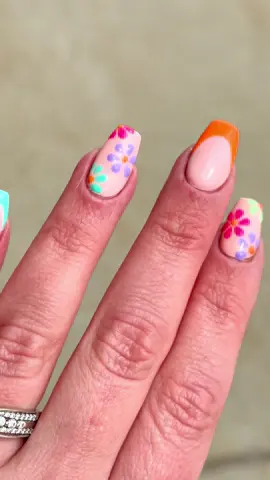 Bright nails great for summer. They make me smile everytime I look at them 🤗 #nails #nailsoftiktok #nailreveal #summernailart 
