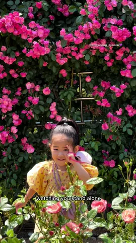 (Part 1) Rose Garden 🇰🇷🌹 #southkorea #대한민국 #틱톡여행 #fyp #traveltiktok #longervideo #annyeongajeossi #rosegarden #장미정원 #keeptiktok #welovetiktok #notobantiktok #daegu #daegutravel #대구여행 #대구광역시 #대구 @christina perri 