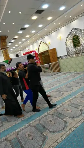 وصول شهداء سرايا سلام الى النجف مرقد السيد الشهيد قدس سره الشهيد.علي الوحيلي الشهيد. محمد صادق الباوي رحمهم الله #رحم_الله_شهدائنا #مرقد_السيد_الشهيد_محمد_للصدر💔 #سرايا_السلام_حماة_الوطن🇮🇶🇮🇶 #مقتدىالصدر #اعزه_الله 
