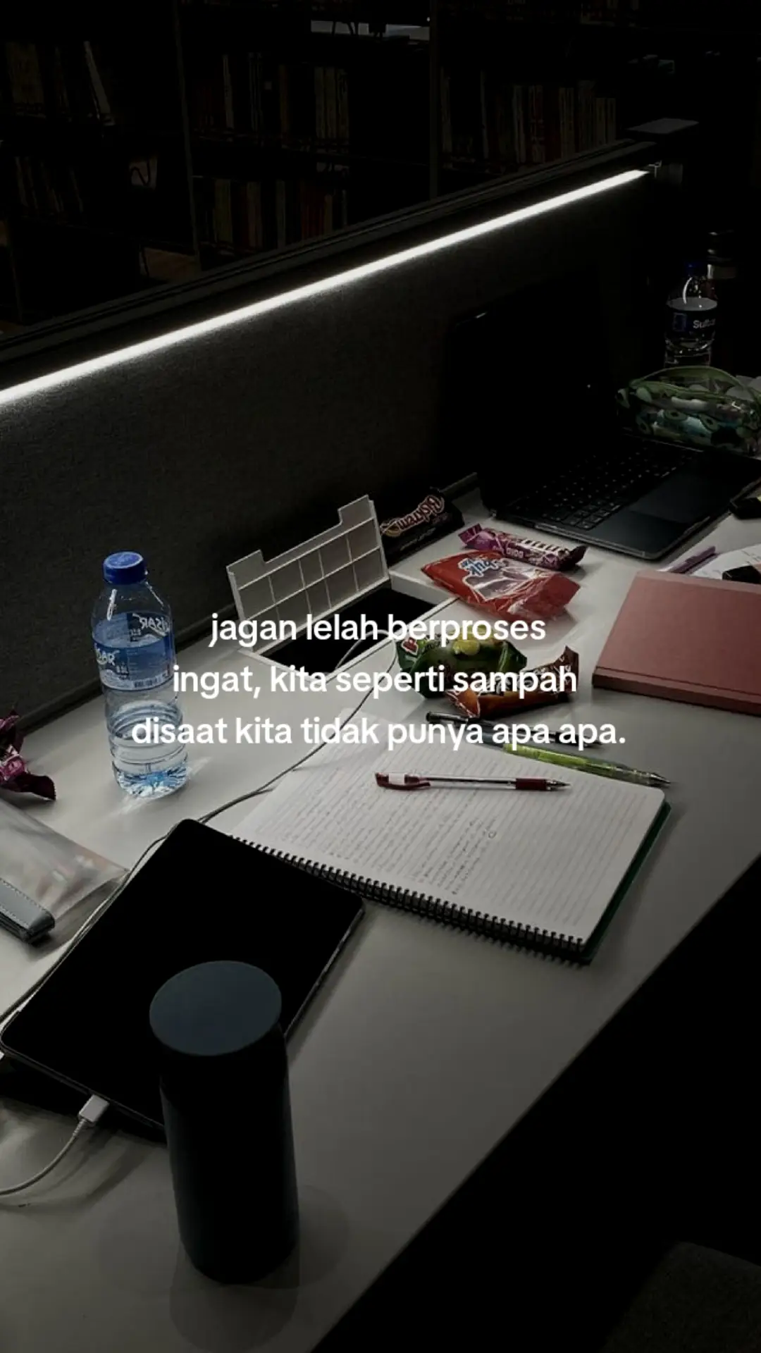 #fyp #katakata #storykatakata #motivasi #sadvibes #sadstory #katakatamotivasi #lewatberanda #fypシ゚viral #motivation #zmn14 #beranda 
