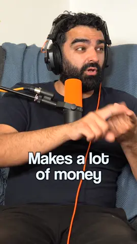 Top 3 things a man looks for in a woman Pt 2 #funny #humor #relationships #Love #trending 