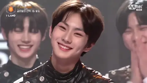 デビュー決まる瞬間何回見ても感動する😭#ENHYPEN #エナプ #enhypen #엔하이픈 #ジョンウォン #jungwon #양정원 @enhypen 