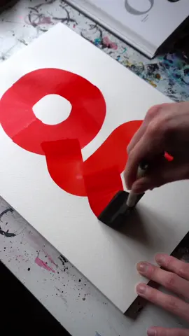 This letter was so fun! 👌 What letter should I do next?😌 Made this „g“ two years ago and had to bring this back up again 😅 as you might can see I don’t want this series to end hah.  👉 oh and fyi that book in the Background is „Designing Type“ By Karen Cheng  Tools:  Foam Brush With Ecoline liquid watercolors and acrylic paint, Winsor & Newton Fineliners  On 300gsm grainy watercolor paper