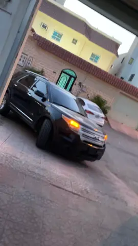 #فورد_اكسبلور_2013 #الامريكي🇺🇸 #توكيلات_الجزيرة #فورد #ارشيف #الشعب_الصيني_ماله_حل😂😂 #عراقي #CapCut #شرق_الرياض #النظيم #فورد_بوليسي 