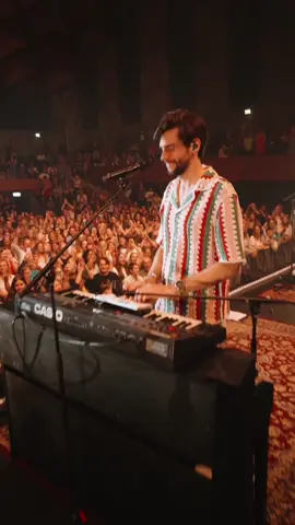 What if… I could play a song using the audience as a keyboard 🙃