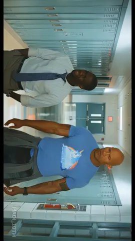Underrated movie 💨#centralintelligence #therock #kevinhart #edit #movie #film #vibe #viral #oaxacosq 