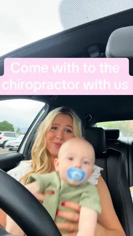 Come to the chiropractor with us! #marathontraining #momlife #postpartum #tryingtoloseweight #hashimotos #swig #physicaltherapy #runningvlog #beginnerrunner #Running 