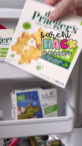 // ✨ Parent Hack to - Get those veggies!✨//  Hands down I wouldn’t be able to get my daughter the veggie servings she needs each day without the work of @Dr. Praeger’s little Dino and star shaped bites!  What are some of your child’s favs??! #kidfriendlymeals #easyfamilymeals #tastymeetsveggie #drpraegers 