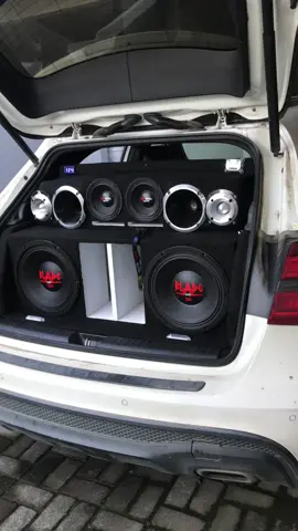 Mercedes pancadão com Blade 1500wrms #pancadao #somautomotivo #som 