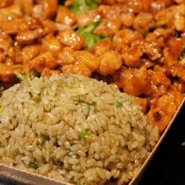 매콤돼지 버터밥 - Korean Butter Rice with Spicy Pork || yt : ETTV #매콤돼지 #버터밥 #butterrice #spicypork #koreanstreetfood #koreanfood #streetfood #asianstreetfood #asianfood  