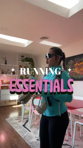 How could you not want to run with these cool accesorios 🫣 #runningessentials #runningessentials #runningglasses #runningvest#runningshoes#begginerrunner #amazonrunningvest #boseheadphones 