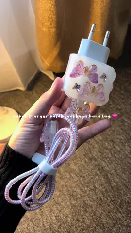 yang kabel chargernya udah buluk mending beli ini, cantikk bgt pliss🥺 #fyp #fypシ゚ #pelindungcharger #pelindungkabel 