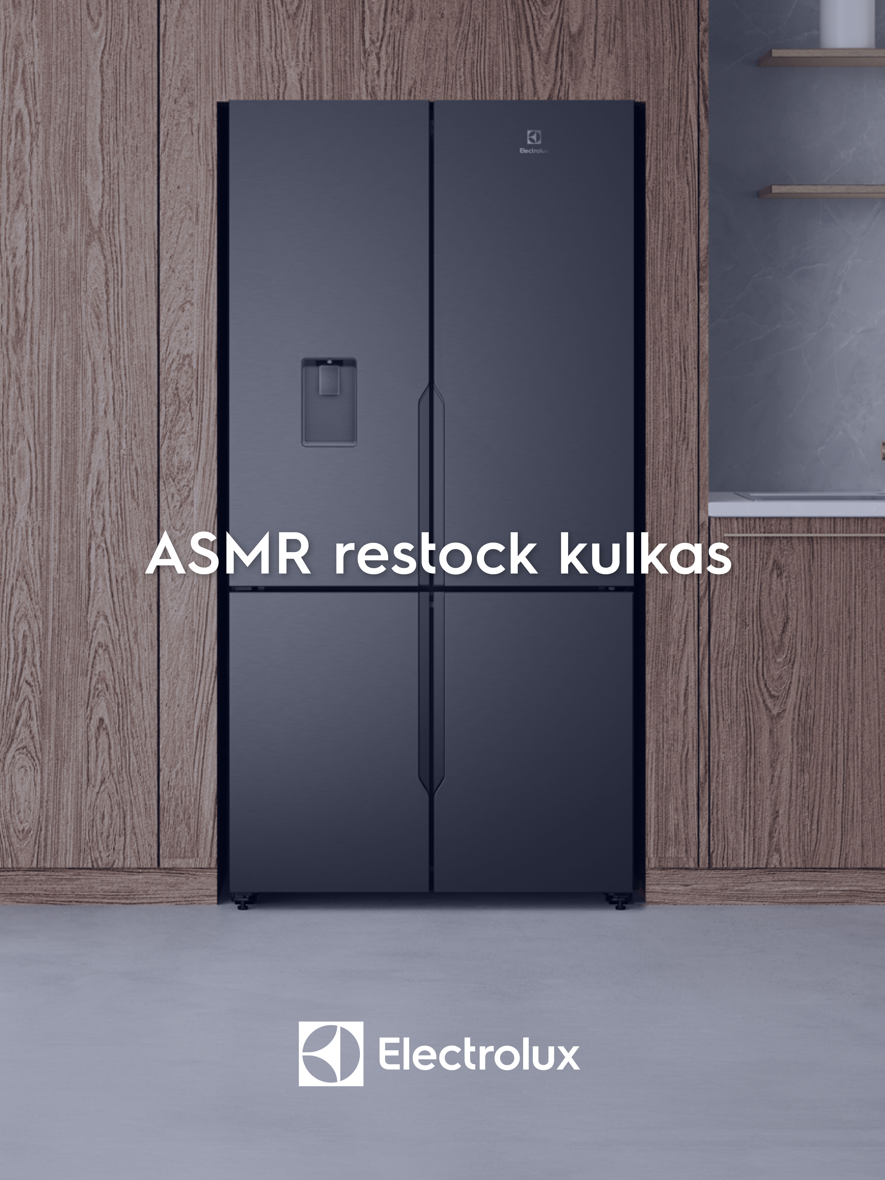 Restock lemari es Electrolux UltimateTaste 700 tipe EQE5660A-B sampai penuh, mulai dari minuman, sampai sayur dan buah. Tidak takut stok makanan sebanyak ini terbuang karena sayur dan buah Anda segar hingga 7 hari dengan teknologi TasteLockAuto yang ada di kulkas ini.