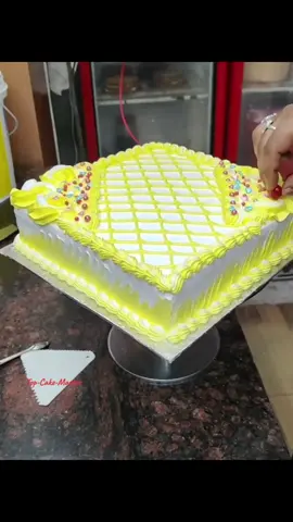 Beautiful Square cake Yummy#cakedecorating #tartas #tiktok #foryou #pastry #usa #usa_tiktok #pastel #foryoupage #france #germany #Love #homemade #heart #cake@Top-Cake-Master @Top-Cake-Master @Top-Cake-Master @decoration cake @fans @food foodie 