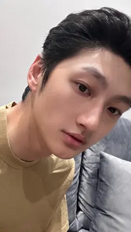 Tuan Muda CEO, baru update lagi, mana aku yang like pertama😍 #liute #刘特 #aktorchina #updateweibo #chinese #weibo #fyp 