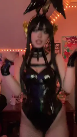 🐝🐝 #cosplay #yorforger #spyxfamily #egirl #dance #cute #anime #gaming #fyp #xzybca #bunnygirl 
