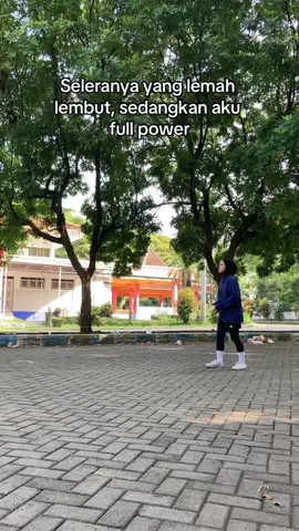Tos dulu yang lemah lembut👊 #fyp #foryoupage #katakata #sepaktakraw #sepaktakrawwanita #sepaktakrawindonesia #rassmawatii 