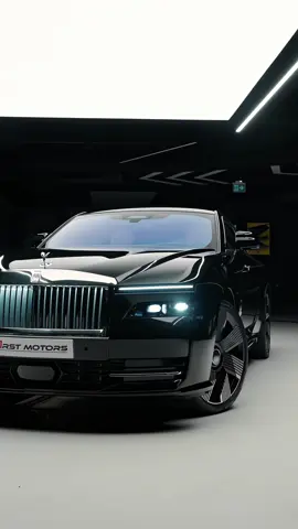 Lost in the Starlights of Spectre ✨ 2024 Rolls Royce Spectre - Finished in Black Diamond  #dubailuxury #rollsroyce #spectre #luxurycars #cardealership #dubaicars 