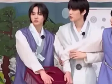 so sweet omg… #boynextdoor #taesan #sungho #kkeomchiz #껌치즈 #コムチズ #ボネクド 