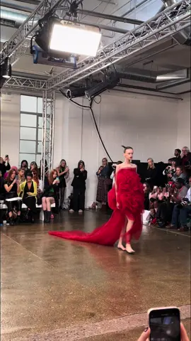 Throwback #londonfashionweek #fashionscoutchina #london #OOTD #fashion #fashionweek #fashiontok #fashiondesigner #fashionshow #fashioninspo 