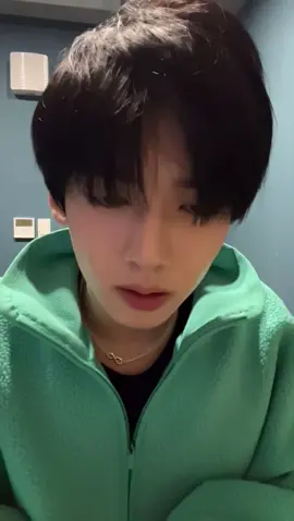 한유진 엔진이었어?🫢 #한유진 #제로베이스원 #yujin #zerobaseone #fyp #추천추천추천추천추천추천추천추천추천추천 #추천떠라 #추천뜨게해주세요 #zb1 #엔하이픈 #엔진 #제로즈 #engene #enhypen 