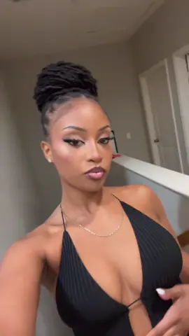 @Yejidé my twin in a different font🖤 #fyp #fypage #foryoupage 