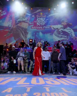 Red dress💃 #dance #waacking 