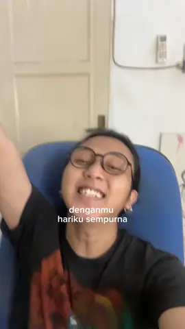 ayo kasih tau ke orangnya udah seberapa indah dia ngelukis kamu