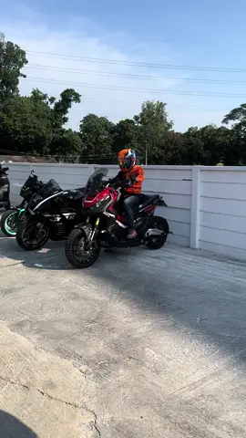 Xadv750 เสียงโหดจัด เสียงอย่างกับ ฮาเล่  รถสูงจัด 555  #Bigbike #ชอบบิ๊กไบค์ #xadv750 