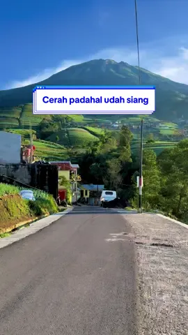 Cerah banget padahal udah siang #magelang #fyp #mettosmile #aestheticvibes #sumbing @Wonderful Indonesia @Pesona Indonesia @Maulana 🫧🫧 