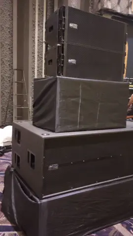 event halal bihalal pt Unilever jababeka cikarang.  guest star @fellinipia  official partner dc_production11 #sewasoundkarawang #sewasound #sewalighting #sewapanggungcikarang #sewasoundbekasi #sewaalatband #pensi #rcf 