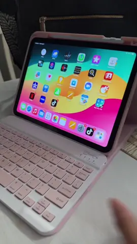 #ipad #ipadcase #keyboards #wirelesskeyboard #ipadkeyboard #10thgenerationipad #review #approved #contentcreator #ptomoter #fypage #tranding #tiktokshopp #regalodetiktokshop #ttshop 