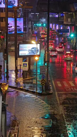 a beautifull rainy night, in Bangkok Thailand🥰 #CapCut #thailand #rain #nighttime #lofi #relaxing #bangkok