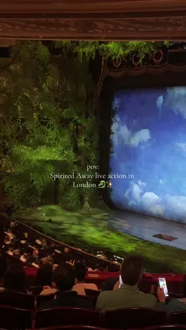 Visually stunning and truly magical! The acting, stage and live orchestra is 10/10 ⭐️⭐️⭐️! Must see 💖💖💖 #spiritedaway #spiritedawaylondon #spiritedawayliveaction #studioghibli #anime #londoncoliseum #fyp #fypシ 