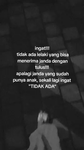 #sadvibes🥀 #storysad🥀 #storysad😭 #quotes #xyzbca #fyp #fypシ゚viral #sad 