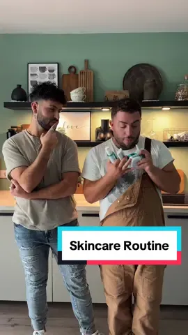 anzeige Mit @L’Oréal Paris zeige ich meinem Freund wie eine richtige skincare Routine aussieht 😍 #lorealskincare #lorealbrightreveal #beziehung #jacobgrey #skincare