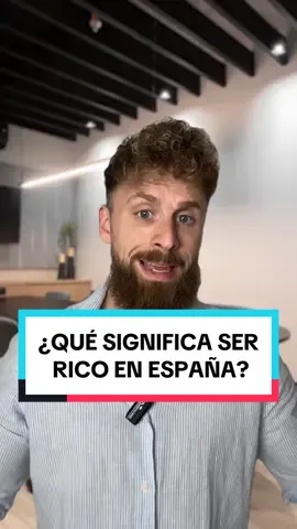 ¿QUÉ SIGNIFICA SER RICO EN ESPAÑA? Recientemente, leí un estudio interesante que definía las clases sociales en España según el patrimonio neto. Según este estudio, se considera clase baja a aquellos con un patrimonio de 12.500€ o más. La clase media baja incluye a quienes tienen 51.200€ o más, mientras que la  clase media normal abarca patrimonios de 131.163€ o más.  La clase media alta empieza en 249.835€, y la clase alta se define a partir de los 804.900€. 📊 Para aquellos afortunados que se encuentran en la cima de la pirámide, el 1% más rico de la población española posee un patrimonio neto de 2 millones de euros o más. Estos datos son, cuanto menos, curiosos y nos invitan a reflexionar sobre nuestra posición económica y social en comparación con el resto del país. 📊🤔 Aunque no puedo asegurar la veracidad total de este estudio, me parece una forma interesante de entender la distribución de la riqueza en España. ¿En qué clase te encontrarías según estos datos? ¡Déjame tus comentarios y opiniones! 🫵😏❓ ¿Tú qué opinas? Déjamelo saber en los comentarios. 💭 #dinero #dineroextra #finanzaspersonales #educacionfinanciera #finanzas #finanzasinteligentes #libertadfinanciera #millonario #fuentesdeingresos #inversion #money #riqueza #negocios #negociosonline #emprendedor #emprendimiento #interescompuesto #invertir #invertirbien #invertirmejor #invertironline #ramgaldavis