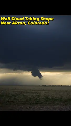 Titan partner Erin Moe captured this wall cloud taking shape near Akron, CO earlier this week. This wall cloud was the first step in the process towards this supercell coming oh so very close to producing a tornado. Anytime you see persistent rising motion like this under the base of a supercell, you have to start looking for the other pieces of tornado formation to come together, like the RFD cut/horseshoe coming around and increasing rotation in the wall cloud. #tornado #wallcloud #weather #Science #Colorado