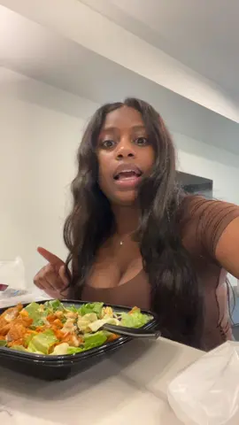 zaxbys lying if they say this ZALAD is healthy 😭