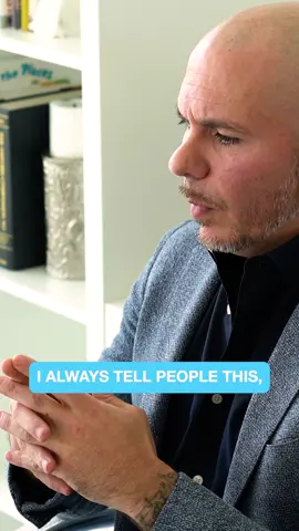 Take all the negatives in your life and turn them into positives. Never let your current situation weigh you down 💯  #mondaymotivation #mrworldwide #pitbull #negativetoapositive