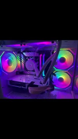 遊戲直播錄影順順跑 追劇文書剪輯樣樣行 回去插電馬上就可以使用 不是詐騙 保固皆1-3年保固 全新二手都有 滑鼠鍵盤螢幕音箱也有